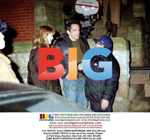 Drew Barrymore, Ben Stiller, and Danny DeVito on 'Duplex' set