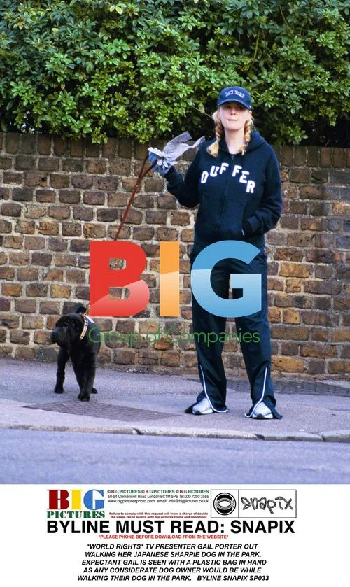 Gail Porter Walks Dog in Park