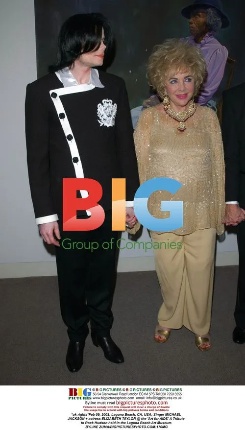 Michael Jackson and Elizabeth Taylor at Art for AIDS event