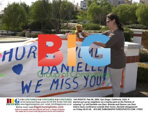 Missing 7 yr old Danielle van Dam