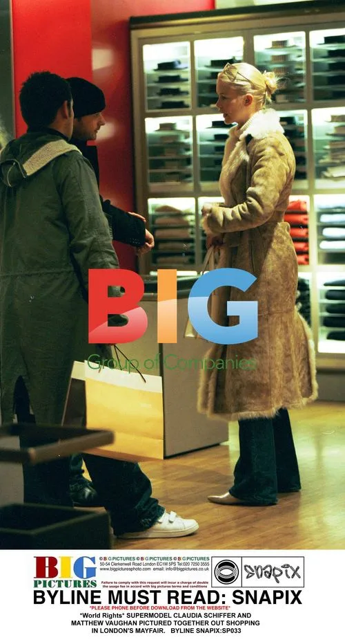 Claudia Schiffer and Matthew Vaughan Shopping in London