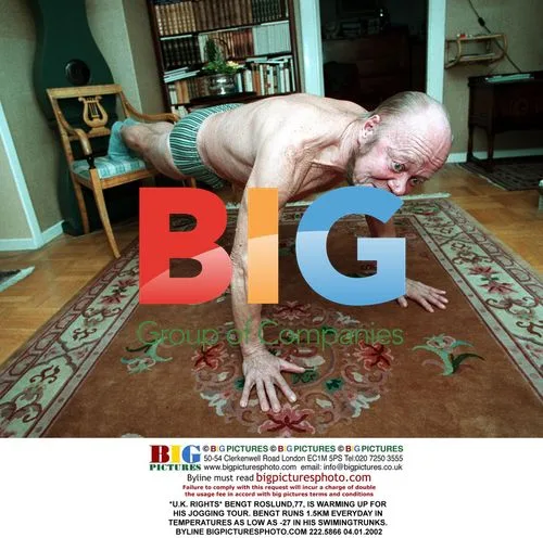 Bengt Roslund, 77, Warming Up for Jogging Tour