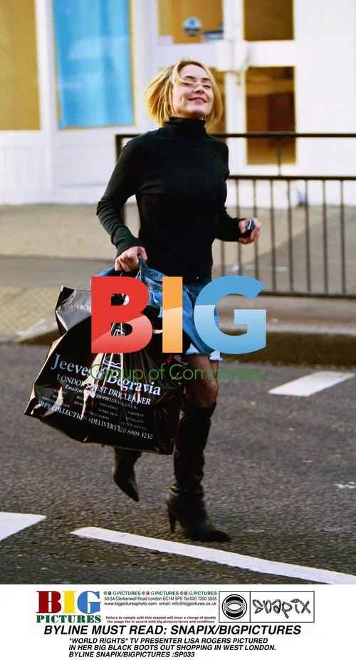 TV Presenter Lisa Rogers Shopping in West London