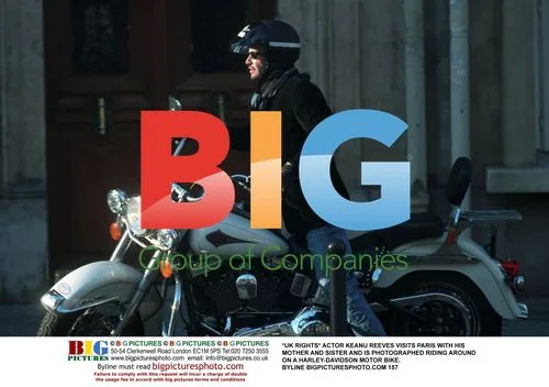 Keanu Reeves Rides Harley in Paris