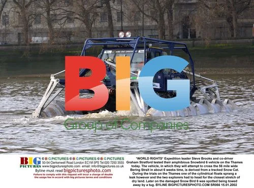 Expedition Leaders Test Amphibious Snowbird 6 on Thames