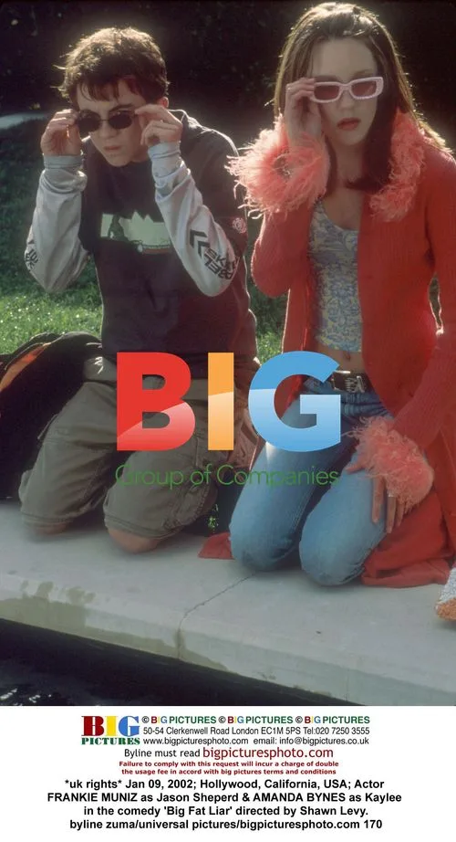 Frankie Muniz & Amanda Bynes in 'Big Fat Liar'