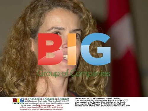 Julie Payette Addresses Canadian Club