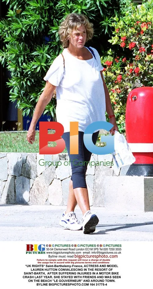 Lauren Hutton Convalescing in Saint-Barth