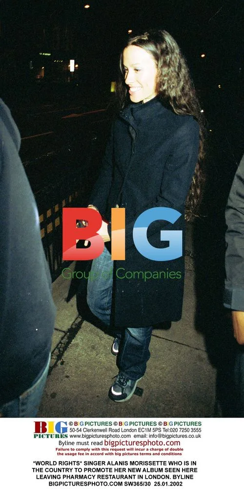 Alanis Morissette Leaving Pharmacy Restaurant