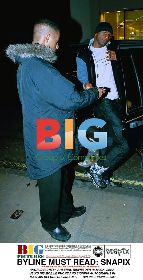 Patrick Viera signs autographs in Mayfair