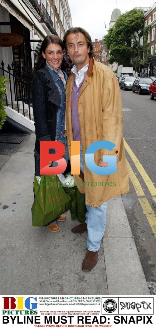 Henri Leconte leaves London restaurant