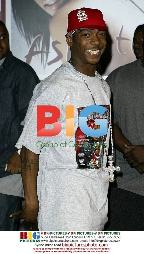 Ja Rule Promoting New Single at Virgin Megastore