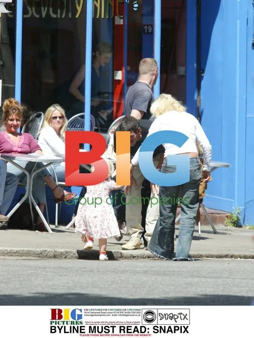 Noel Gallagher's daughter Anais out with family