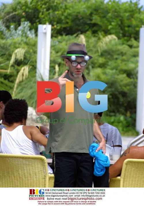 Michael Stipe and Boyfriend Vacation in Miami Beach