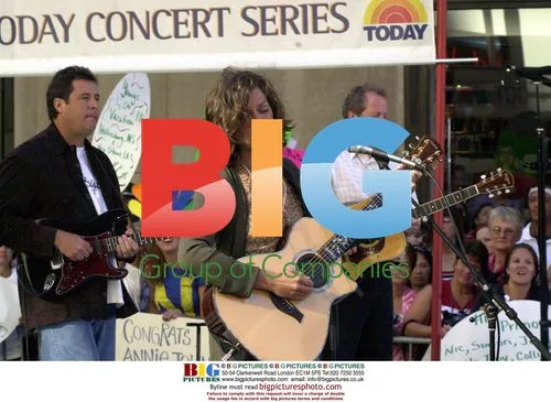 Singer Amy Grant & Vince Gill Perform on Today Show