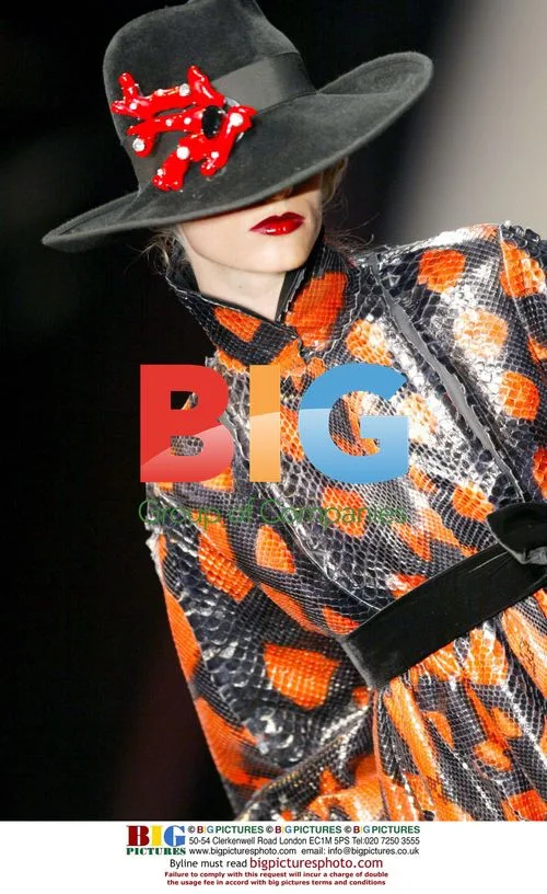 Celebrity at Fashion Event