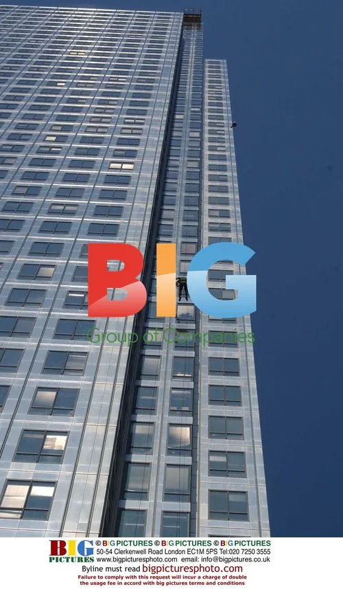 London mayoress abseils Canary Wharf for charity