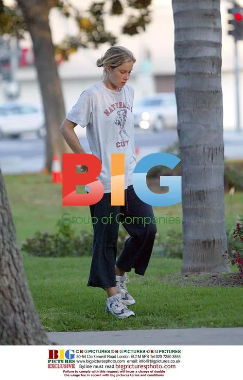 Christina Applegate Runs in Beverly Hills