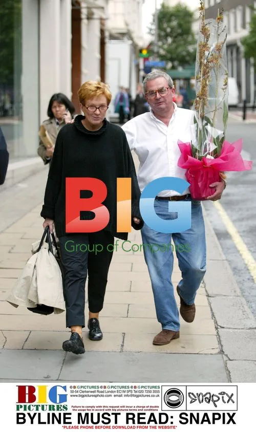 Anne Robinson and Husband Shop in London