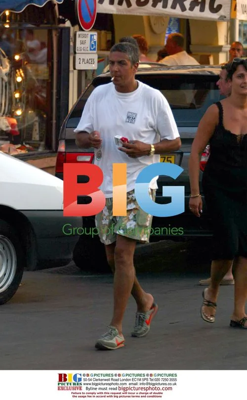 Samy Naceri out with DJ in St Tropez