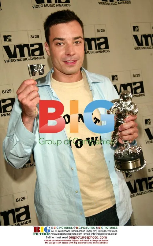 Jimmy Fallon Hosts 2002 MTV VMAs at MTV Studios