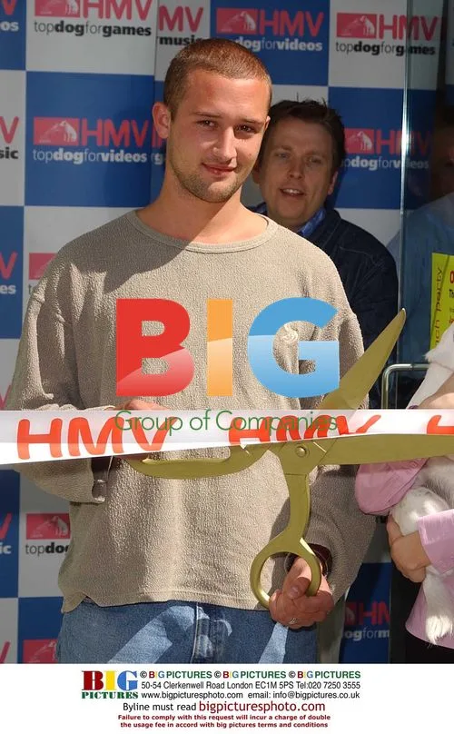 Spencer Smith opens HMV store in London