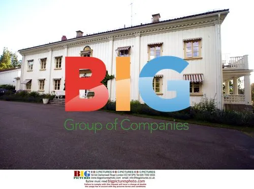 Eriksson Plans to Buy 19th Century Countryhouse in Sweden
