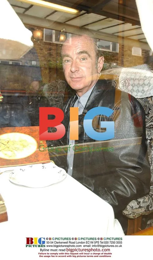 Status Quo Band Boards the Orient Express
