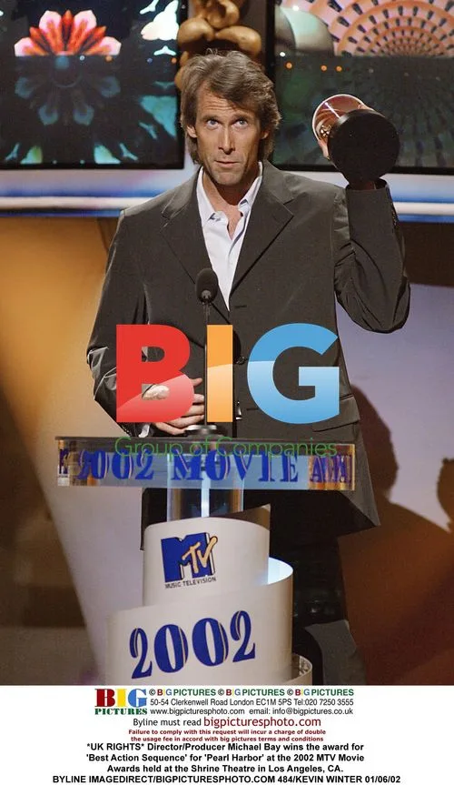 Michael Bay wins 'Best Action Sequence' at 2002 MTV Movie Awards