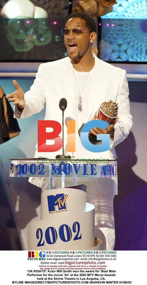 Will Smith Wins MTV Movie Award