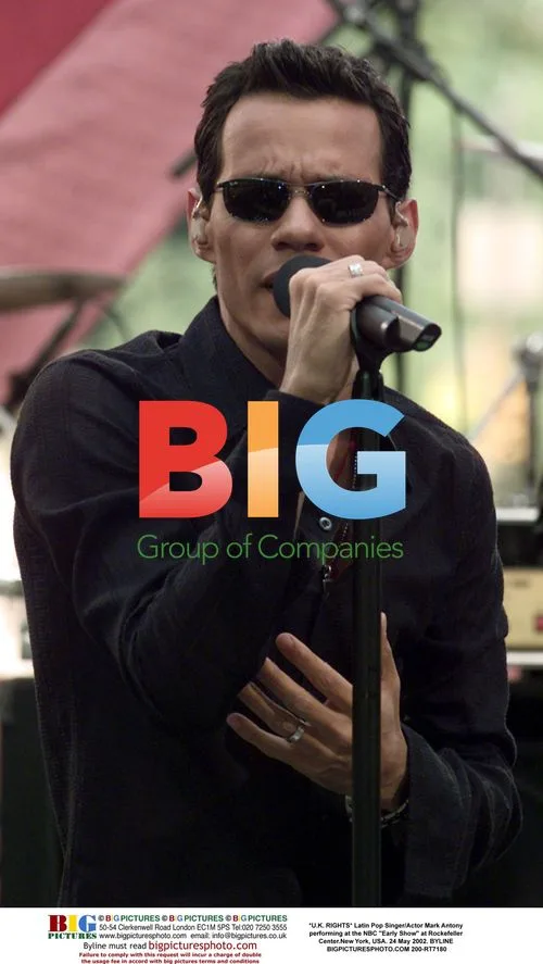 Mark Antony Performs on NBC "Early Show"