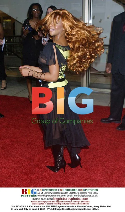L'il Kim at 2002 FiFi Fragrance Awards