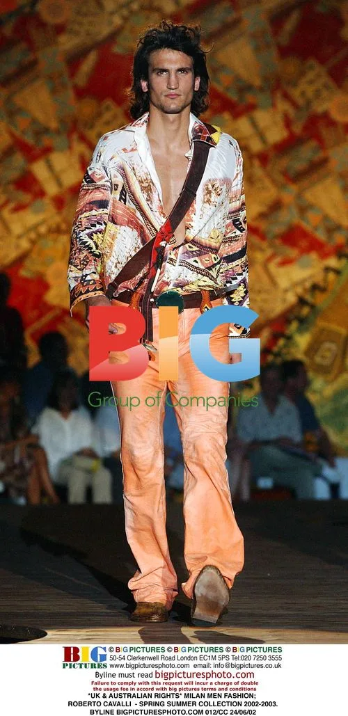 Roberto Cavalli Spring Summer 2002 Fashion Show