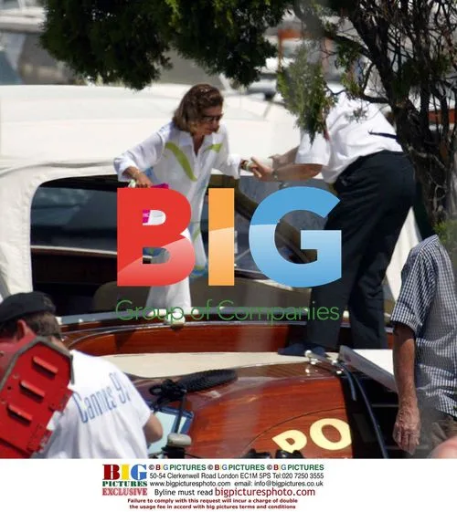 The Queen of Sweden Leaves Boat After Breakdown