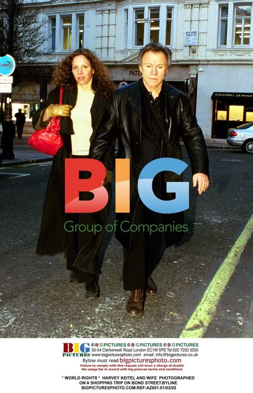 HARVEY KEITEL AND WIFE SHOPPING ON BOND STREET