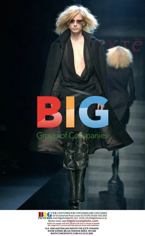 EXTE Fashion Show at Milan Fashion Week