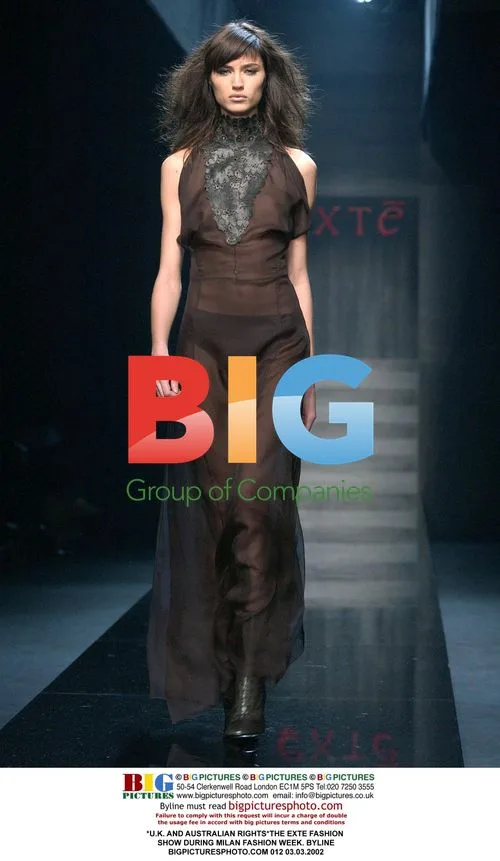 EXTE Fashion Show at Milan Fashion Week