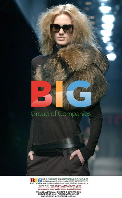 EXTE Fashion Show at Milan Fashion Week