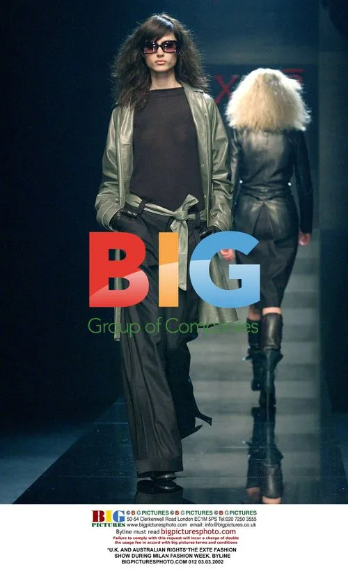 EXTE Fashion Show at Milan Fashion Week