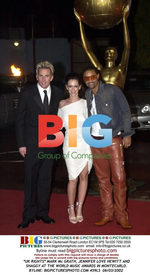 Mark McGrath, Jennifer Love Hewitt and Shaggy at World Music Awards