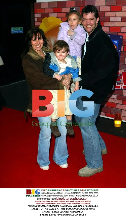 Linda Lusardi and Family at London Arena