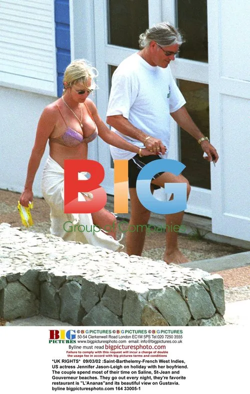 Jennifer Jason-Leigh on holiday in Saint-Barthelemy