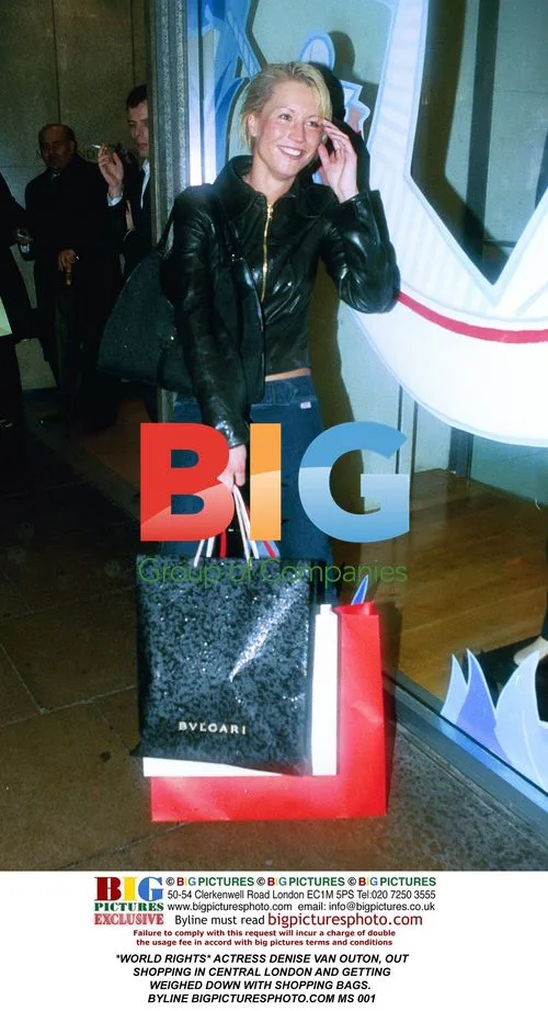 Denise Van Outen Shopping in London