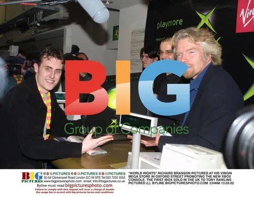 RICHARD BRANSON PROMOTES NEW XBOX IN LONDON