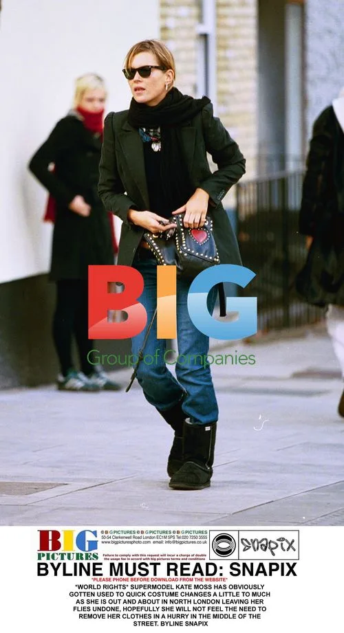 Kate Moss Leaves Home With Fly Unzipped