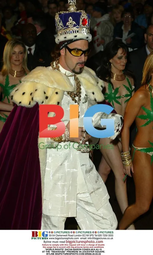 SACHA BARON COHEN AKA ALI G AT PREMIERE