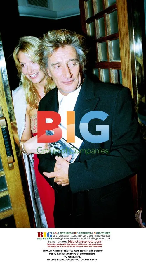 Rod Stewart and Penny Lancaster arrive at Ivy