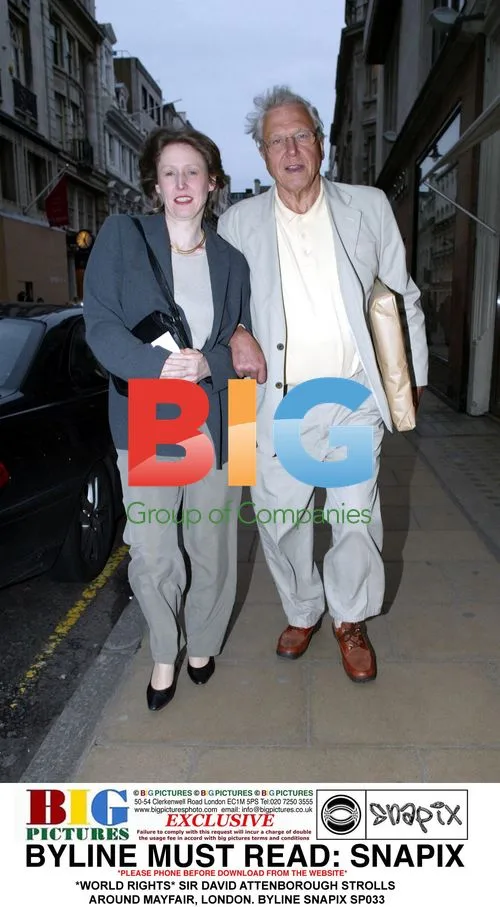 Sir David Attenborough Strolls in Mayfair