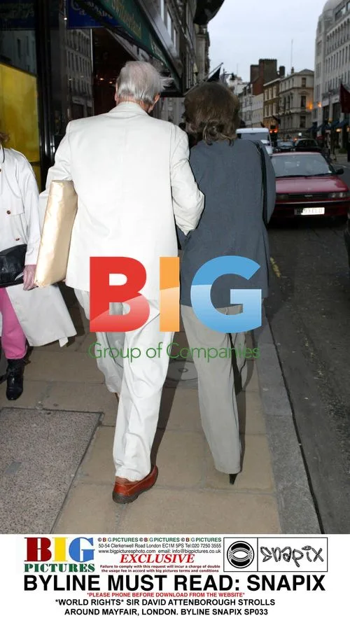 Sir David Attenborough Strolls in Mayfair