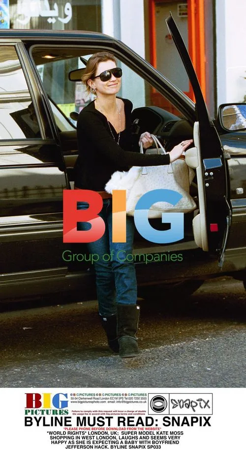 Kate Moss Shopping in West London